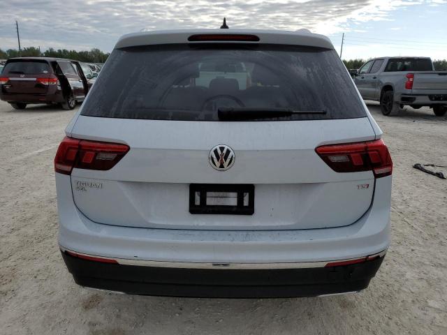 VIN 3VV3B7AX0JM192032 2018 VOLKSWAGEN TIGUAN no.6