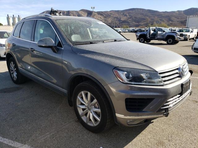 Vin: wvgef9bp0gd012604, lot: 85132214, volkswagen touareg sport 20164