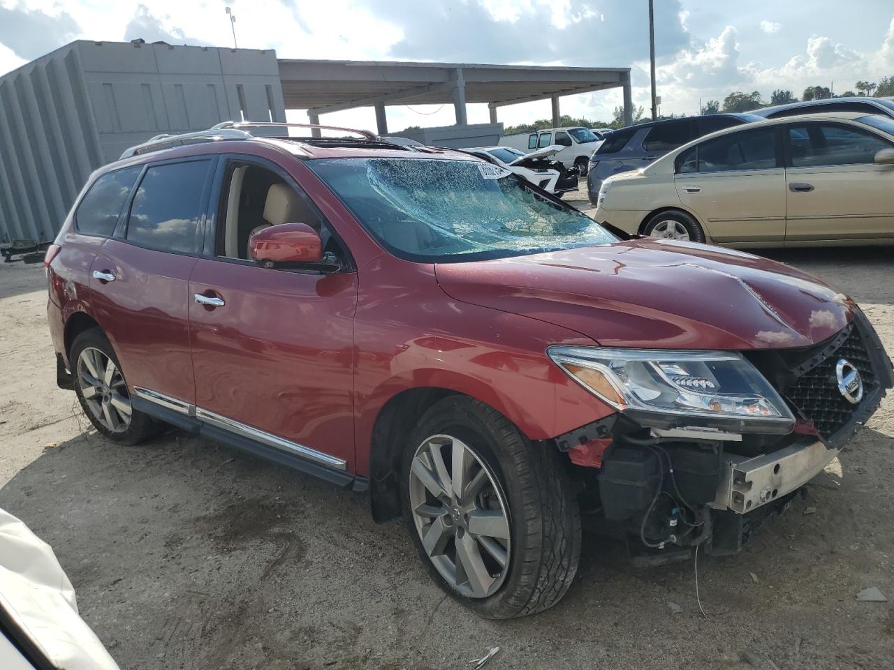 Lot #3048531921 2016 NISSAN PATHFINDER