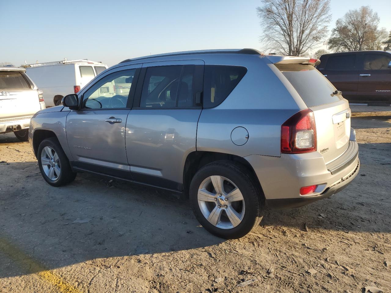 Lot #3030680103 2016 JEEP COMPASS SP