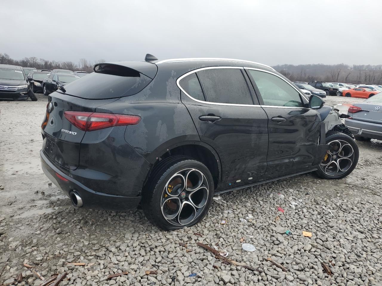 ALFA ROMEO STELVIO TI