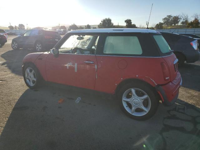 MINI COOPER 2004 red  gas WMWRC33474TJ55824 photo #3