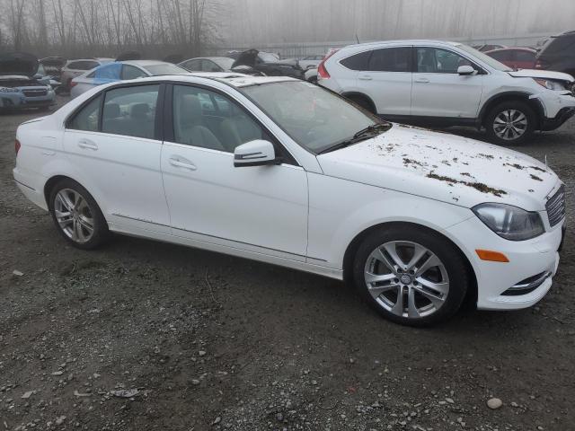 VIN WDDGF8AB6DR279974 2013 MERCEDES-BENZ C-CLASS no.4