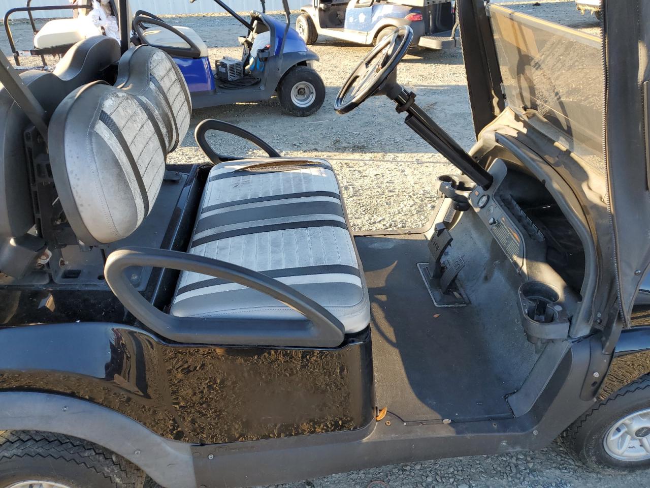 Lot #3044526588 2010 GOLF CART