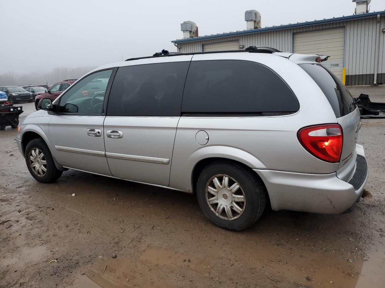 Lot #3033327821 2006 CHRYSLER TOWN & COU