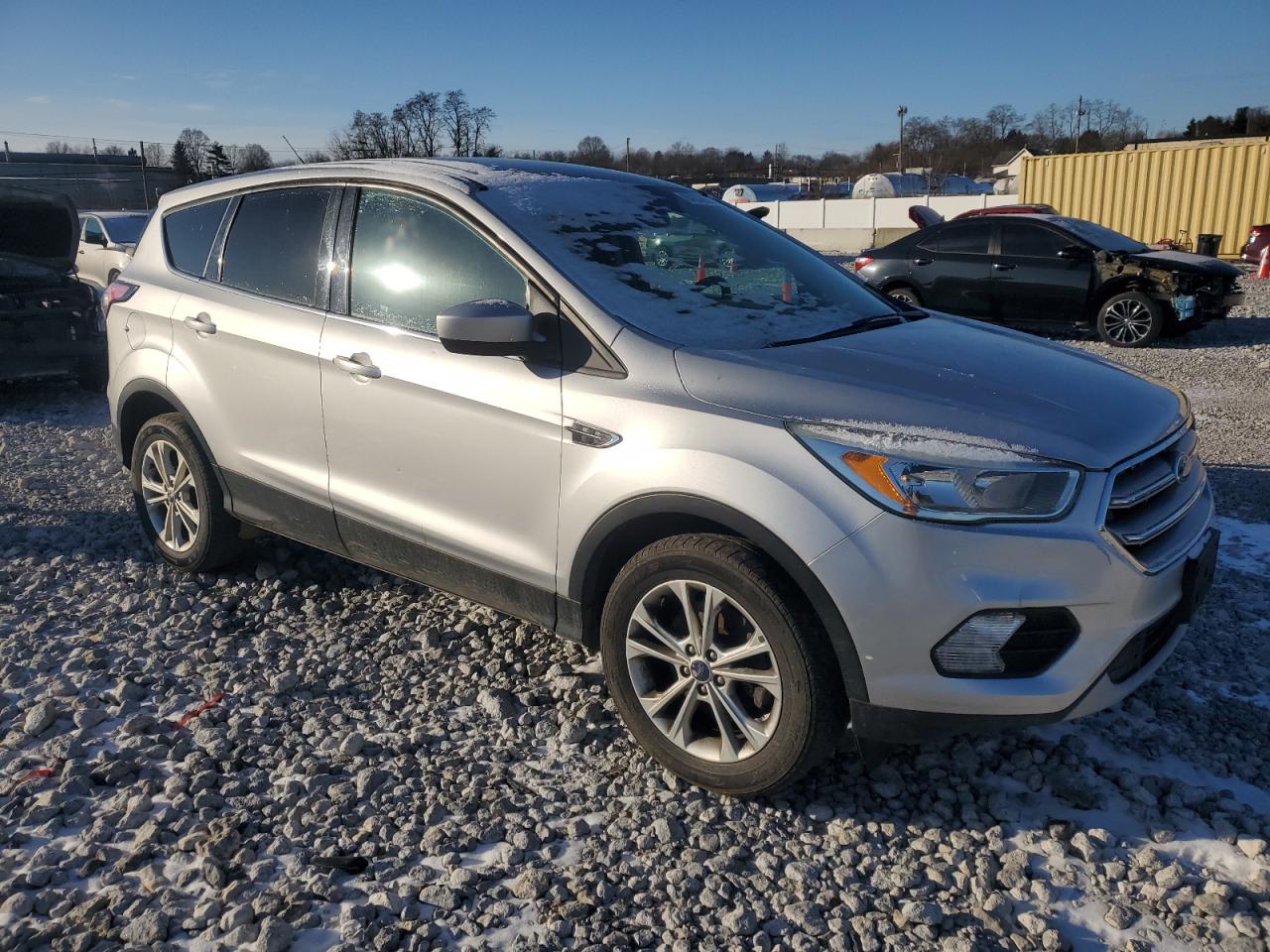 Lot #3025219673 2017 FORD ESCAPE SE