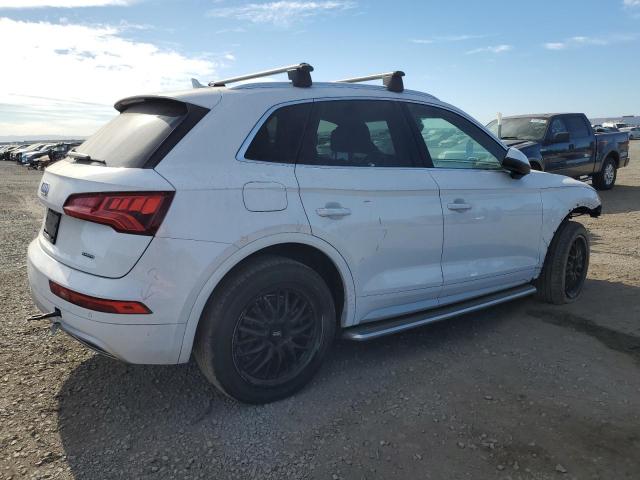 VIN WA1BNAFYXK2045297 2019 AUDI Q5 no.3