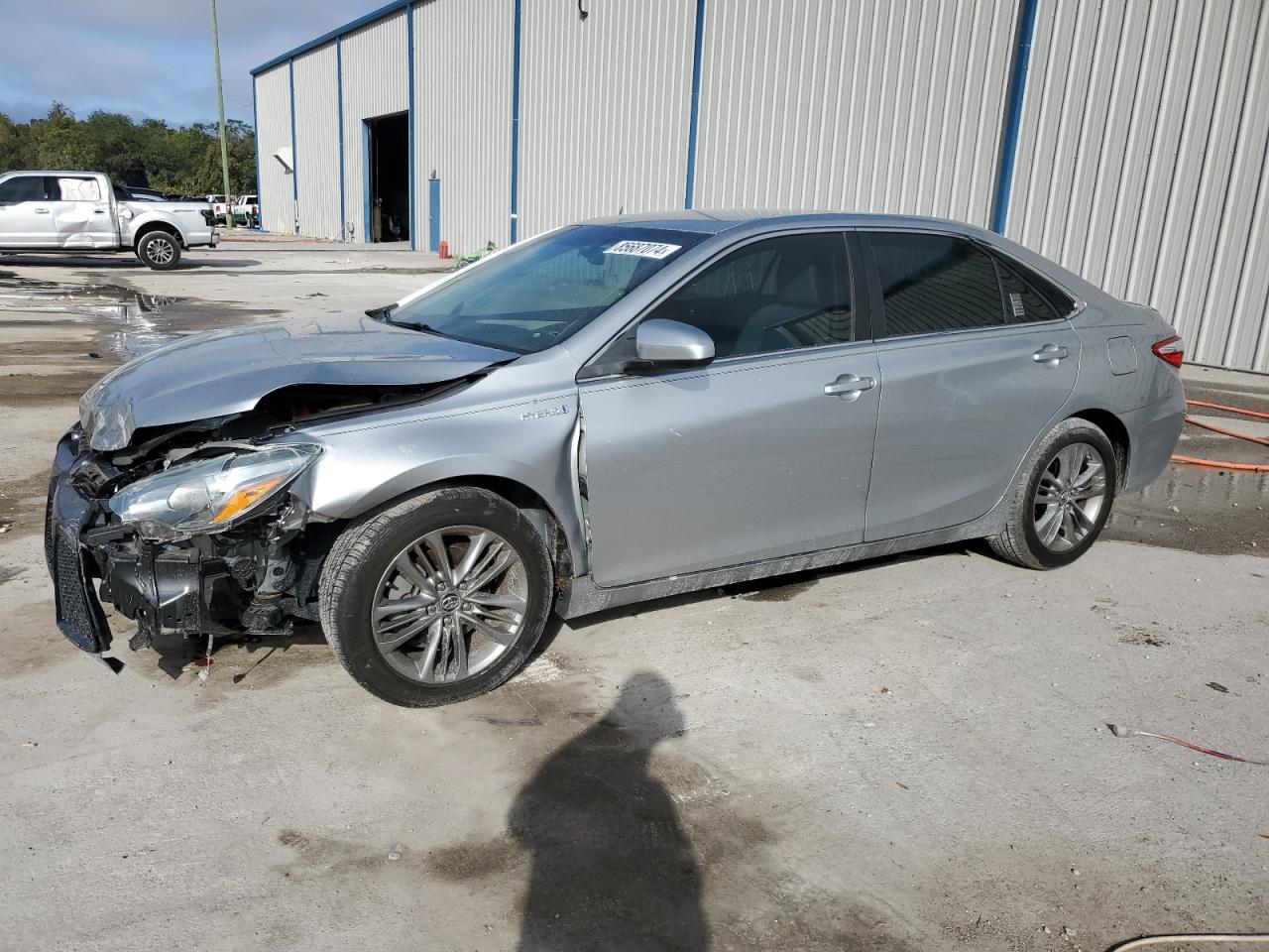 Lot #3045898645 2016 TOYOTA CAMRY HYBR