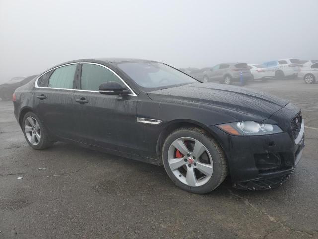 2018 JAGUAR XF SAJBR4FX9JCY69711