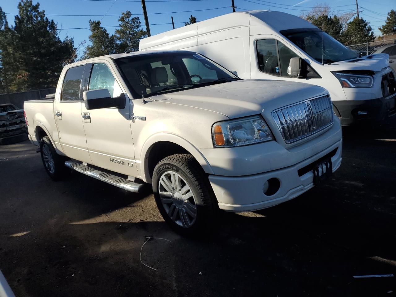 Lot #3033532096 2008 LINCOLN MARK LT