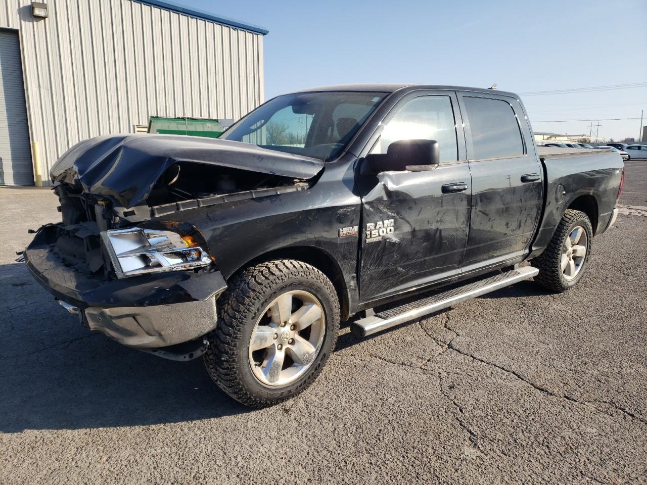 Lot #3024147796 2019 RAM 1500 CLASS