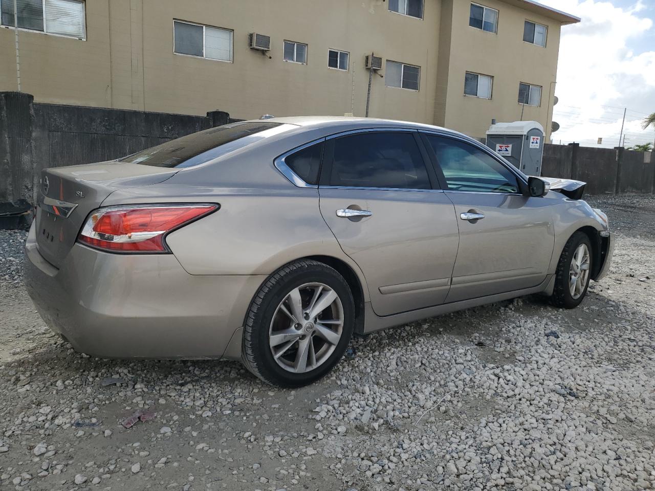 Lot #3030642104 2015 NISSAN ALTIMA 2.5