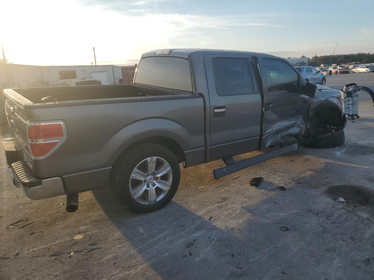 Lot #3029603128 2013 FORD F-150 SUPE