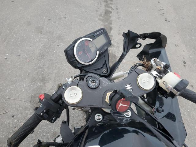 2011 SUZUKI GSX750 JS1GR7MA9B2102303