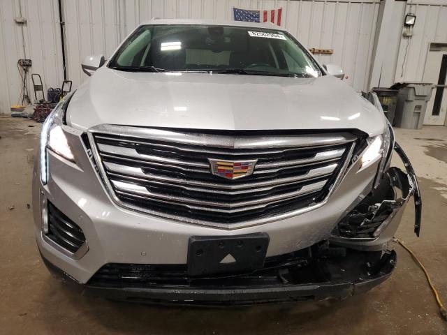 VIN 1GYKNDRS0HZ215188 2017 CADILLAC XT5 no.5