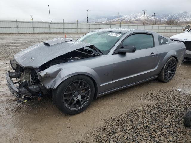 FORD MUSTANG GT
