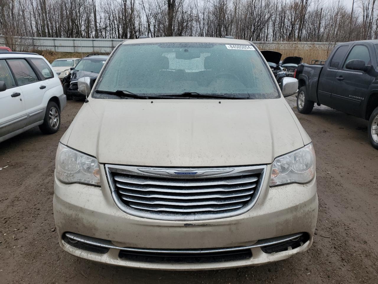 Lot #3033127003 2016 CHRYSLER TOWN & COU