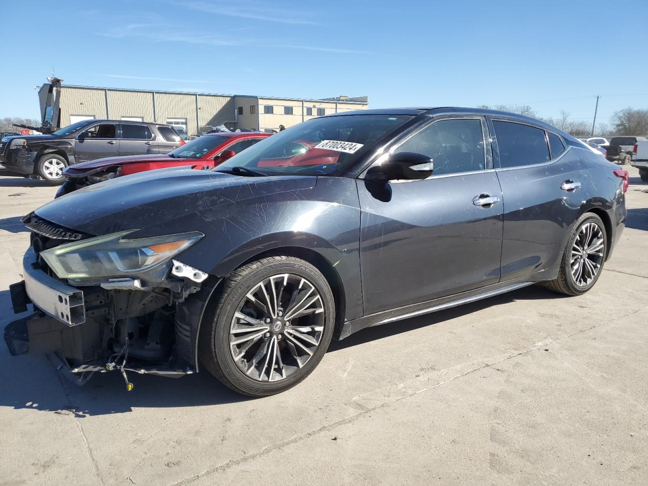  Salvage Nissan Maxima