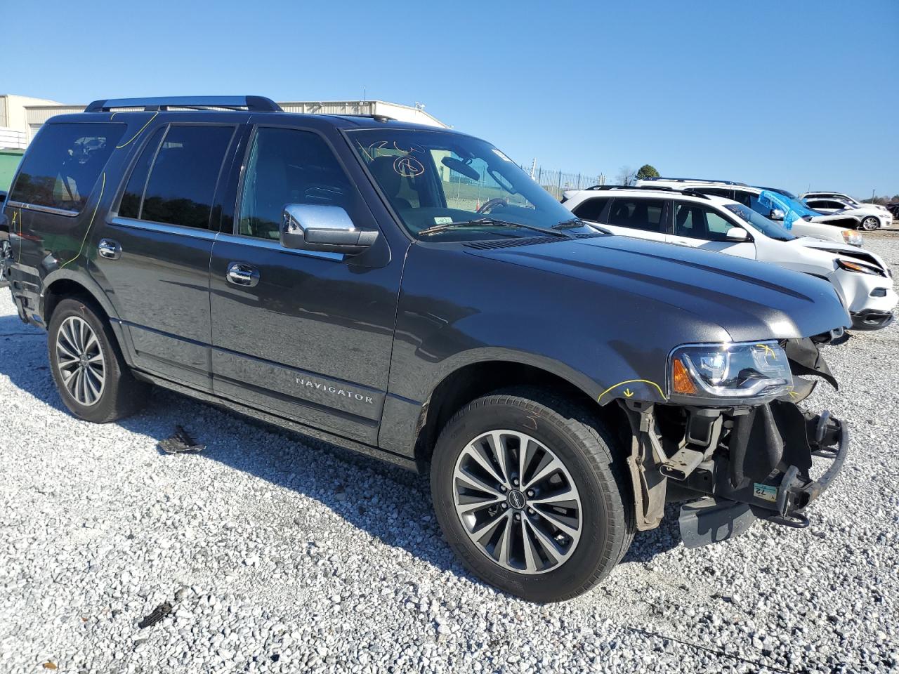 Lot #3024701609 2017 LINCOLN NAVIGATOR