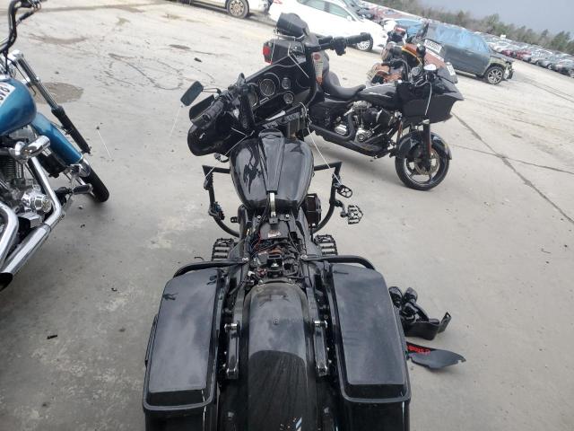 2011 HARLEY-DAVIDSON FLHTK 1HD1KEM17BB674201