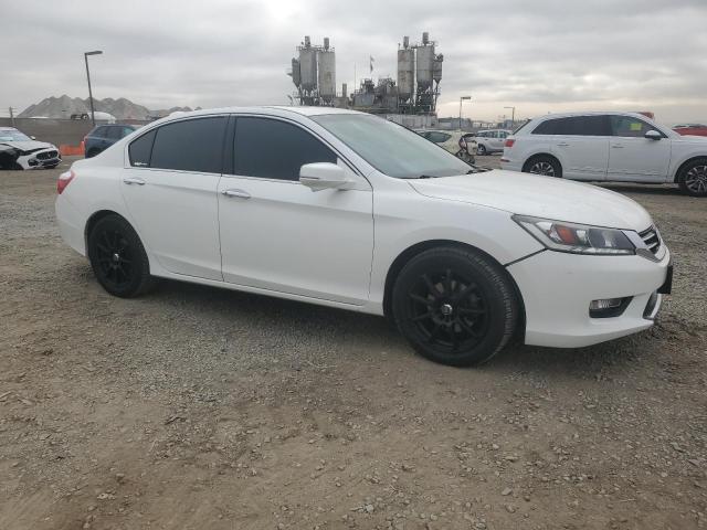 VIN 1HGCR3F81DA032667 2013 HONDA ACCORD no.4