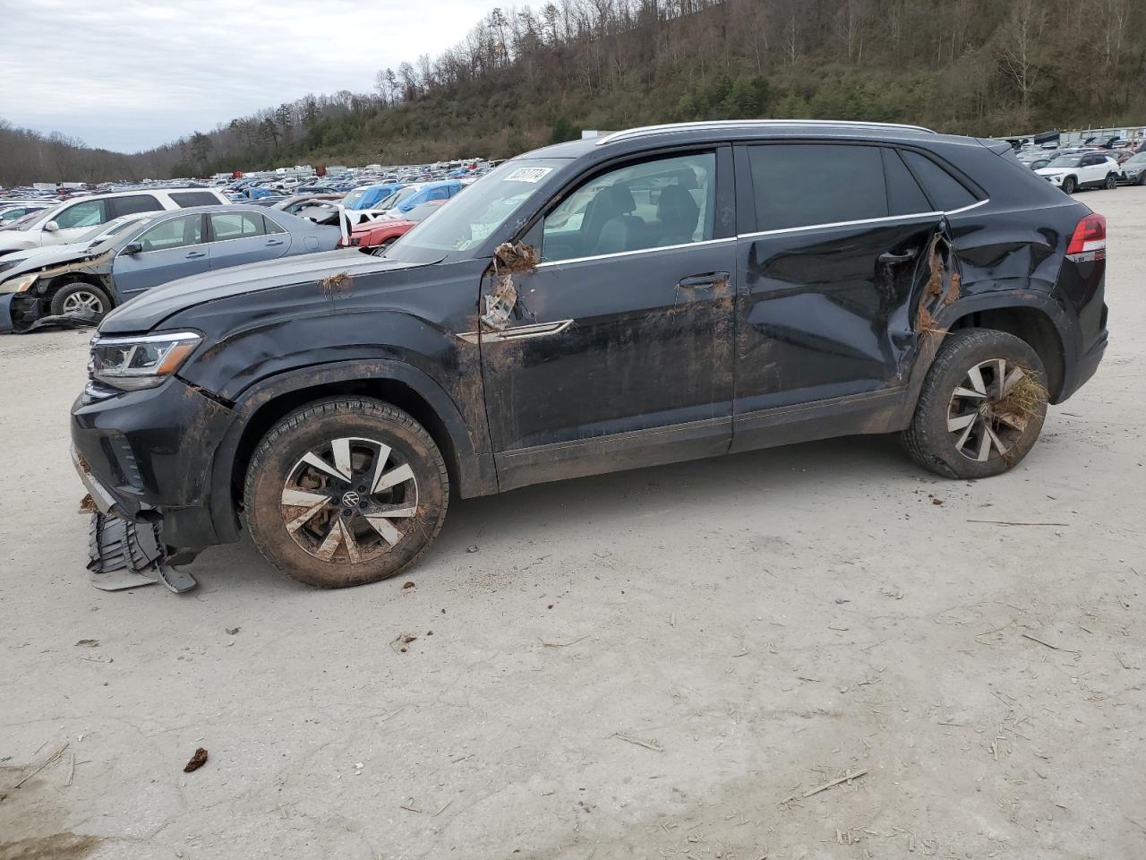  Salvage Volkswagen Atlas