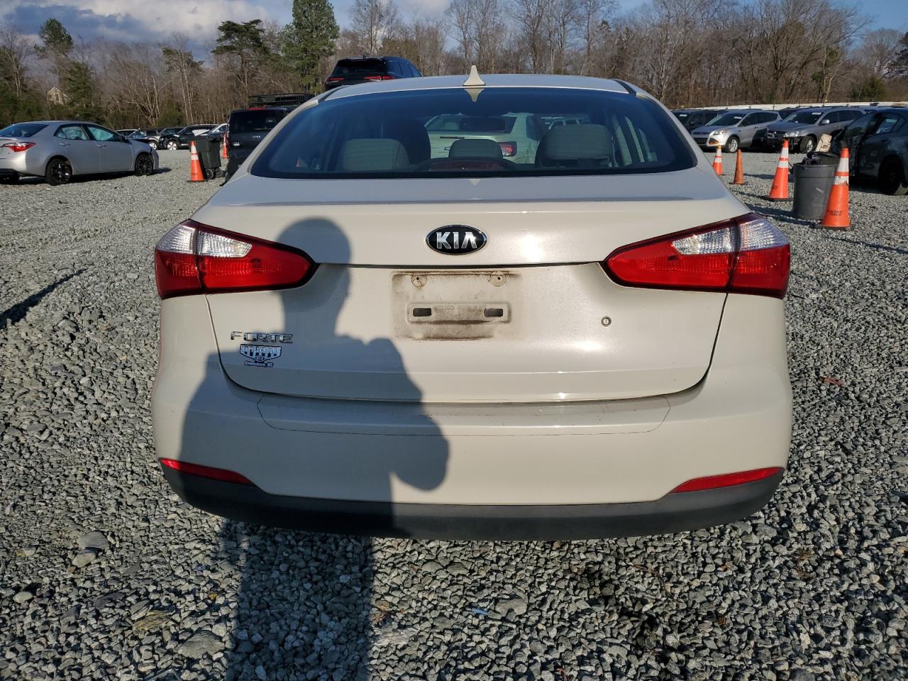 Lot #3038097192 2015 KIA FORTE LX