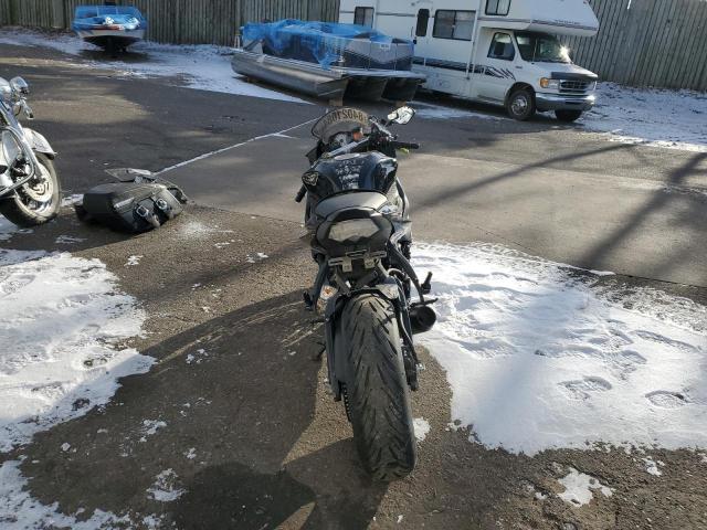 2011 KAWASAKI ZX600 R - JKAZX4R17BA027385