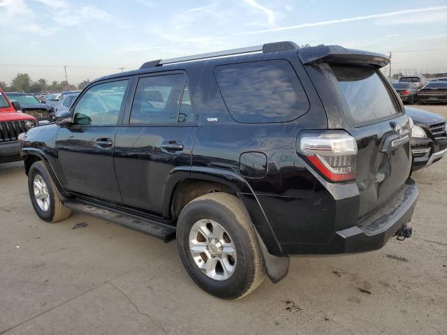 VIN JTEBU5JR5K5656588 2019 TOYOTA 4RUNNER no.2