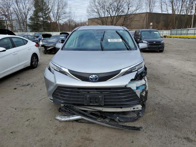 2021 TOYOTA SIENNA LE - 5TDKSKFC9MS003692