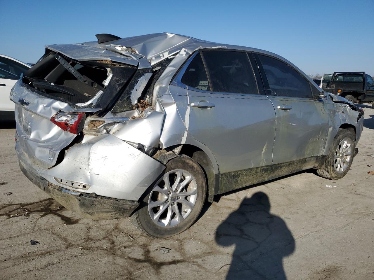 Lot #3041804410 2020 CHEVROLET EQUINOX LT