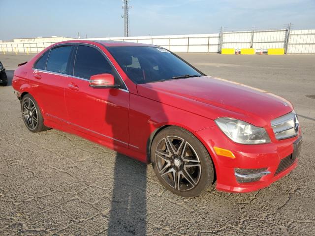 VIN WDDGF4HB2DA877217 2013 MERCEDES-BENZ C-CLASS no.4