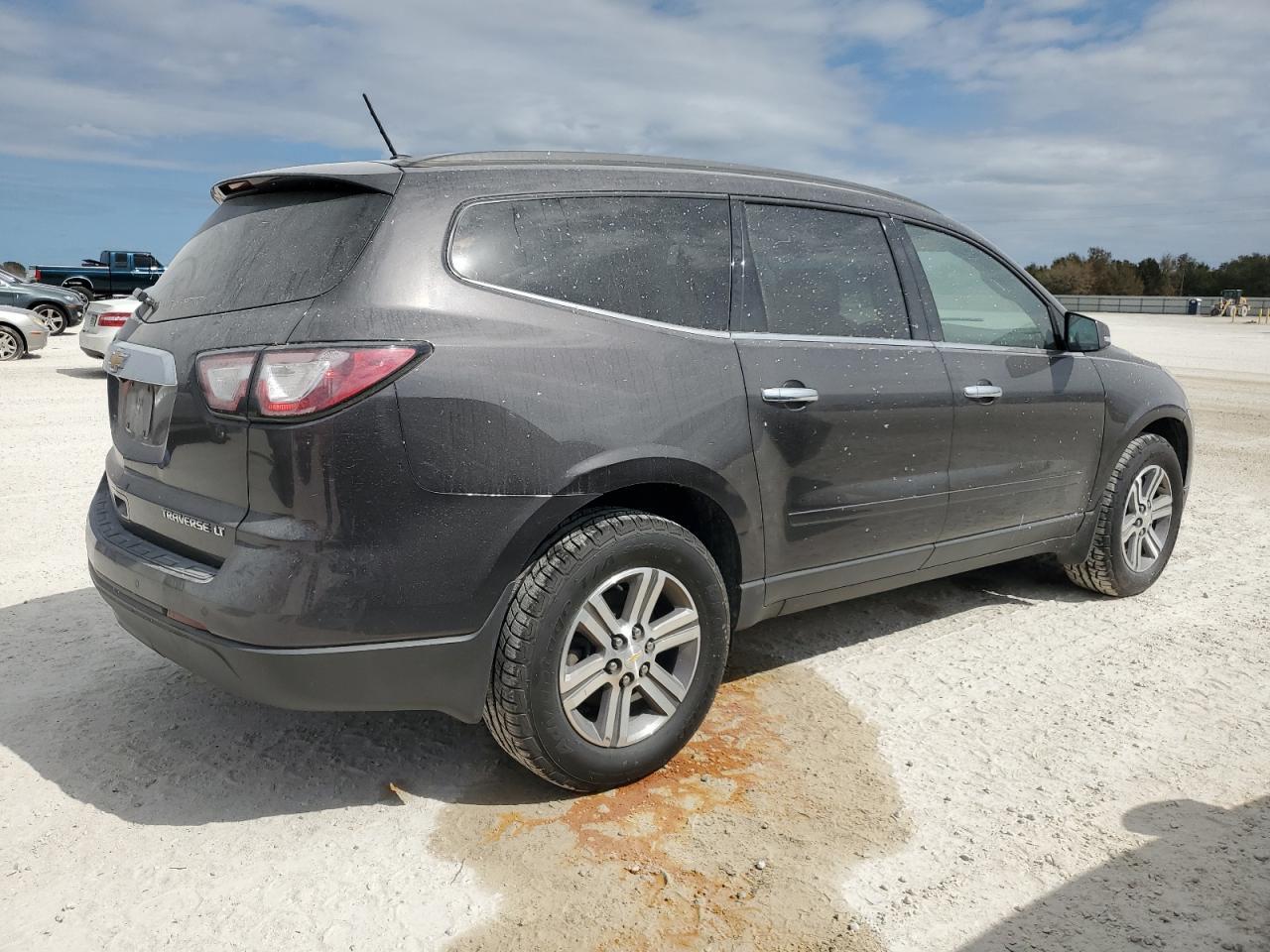 Lot #3036901633 2015 CHEVROLET TRAVERSE L