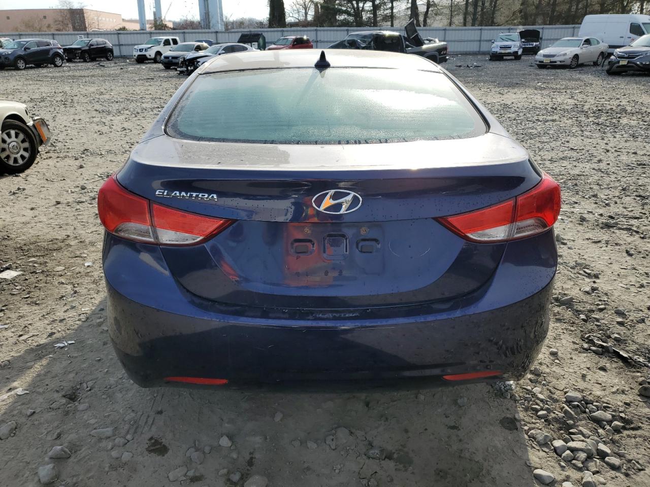 Lot #3034371072 2012 HYUNDAI ELANTRA GL