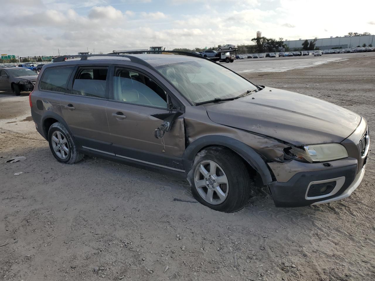 Lot #3052603118 2008 VOLVO XC70