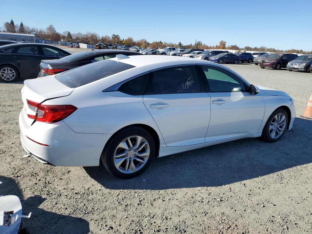 Lot #3033121986 2018 HONDA ACCORD LX