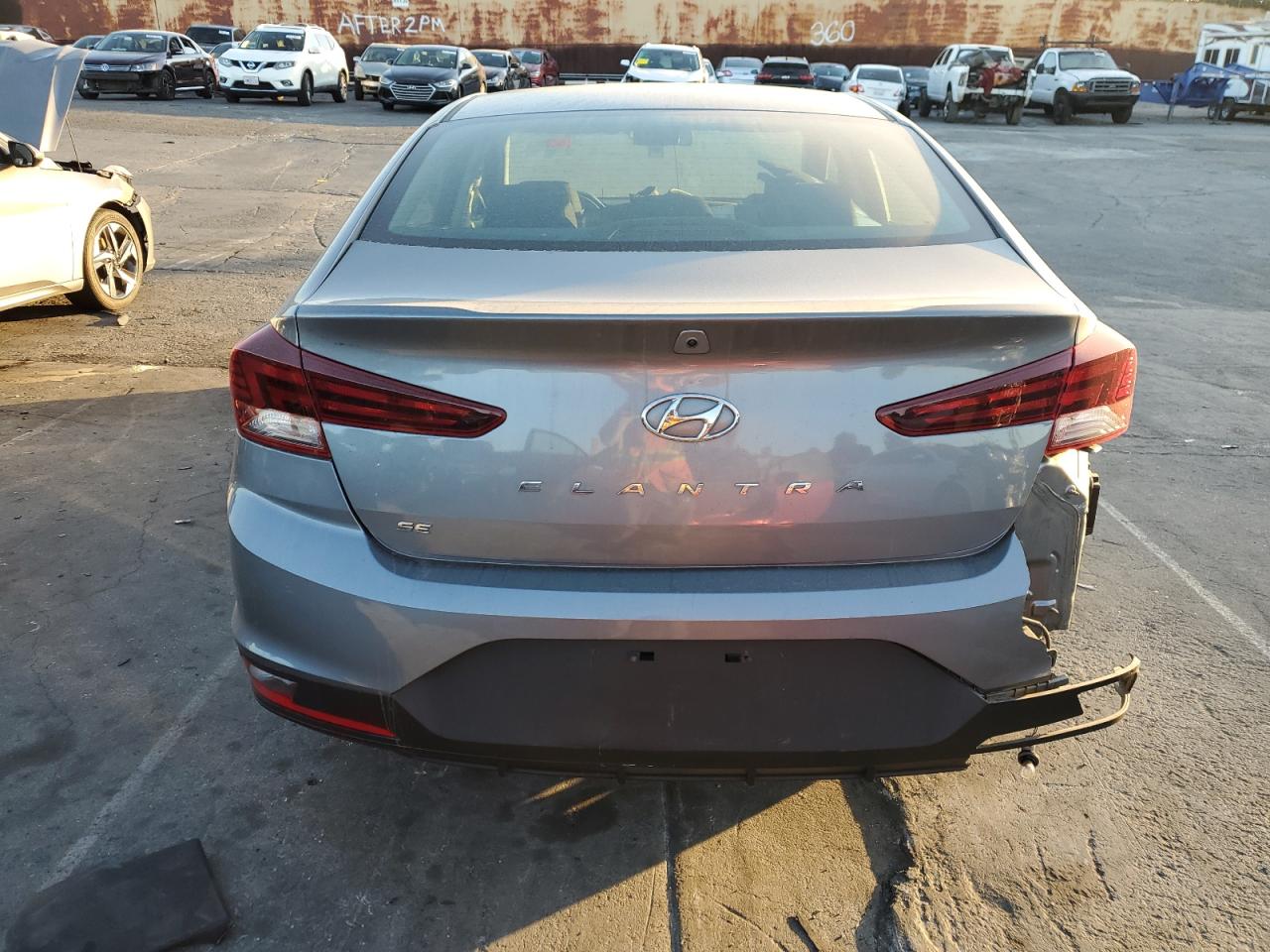 Lot #3029474698 2019 HYUNDAI ELANTRA SE