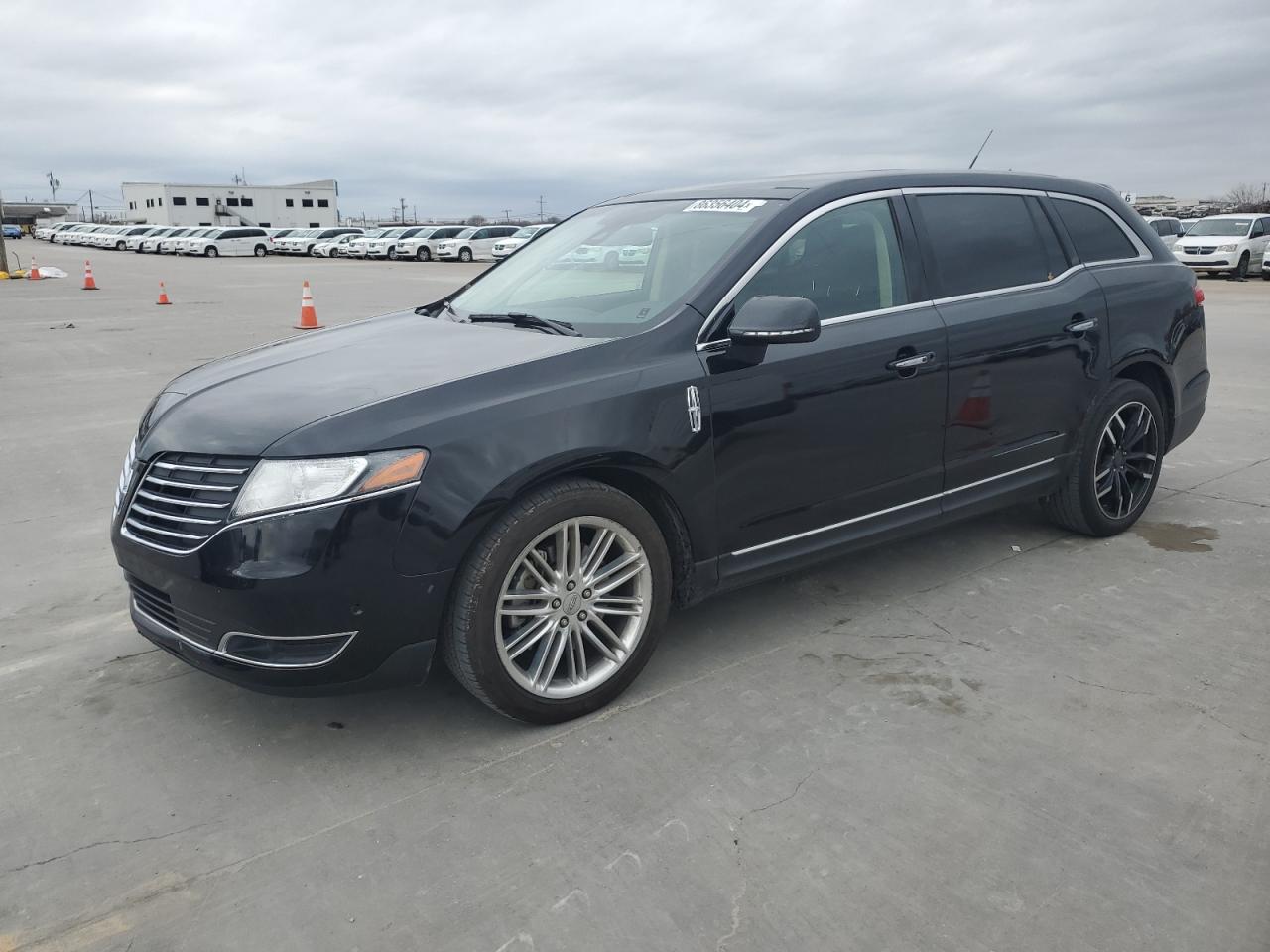 Lot #3034268085 2019 LINCOLN MKT