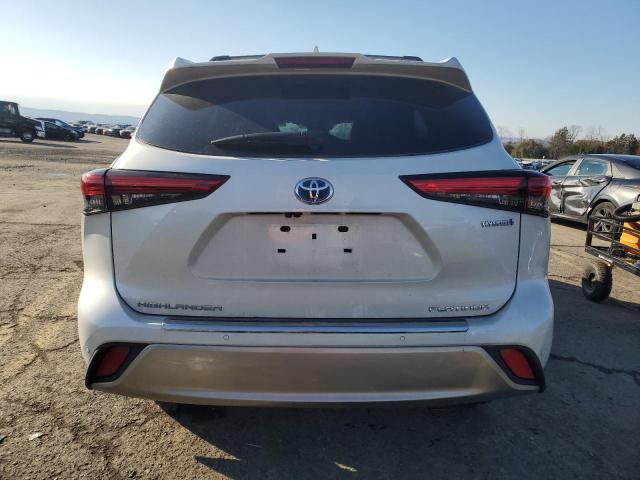 2020 TOYOTA HIGHLANDER - 5TDEBRCH4LS010490