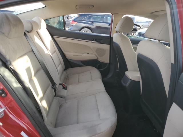 2018 HYUNDAI ELANTRA SE KMHD74LF5JU450141