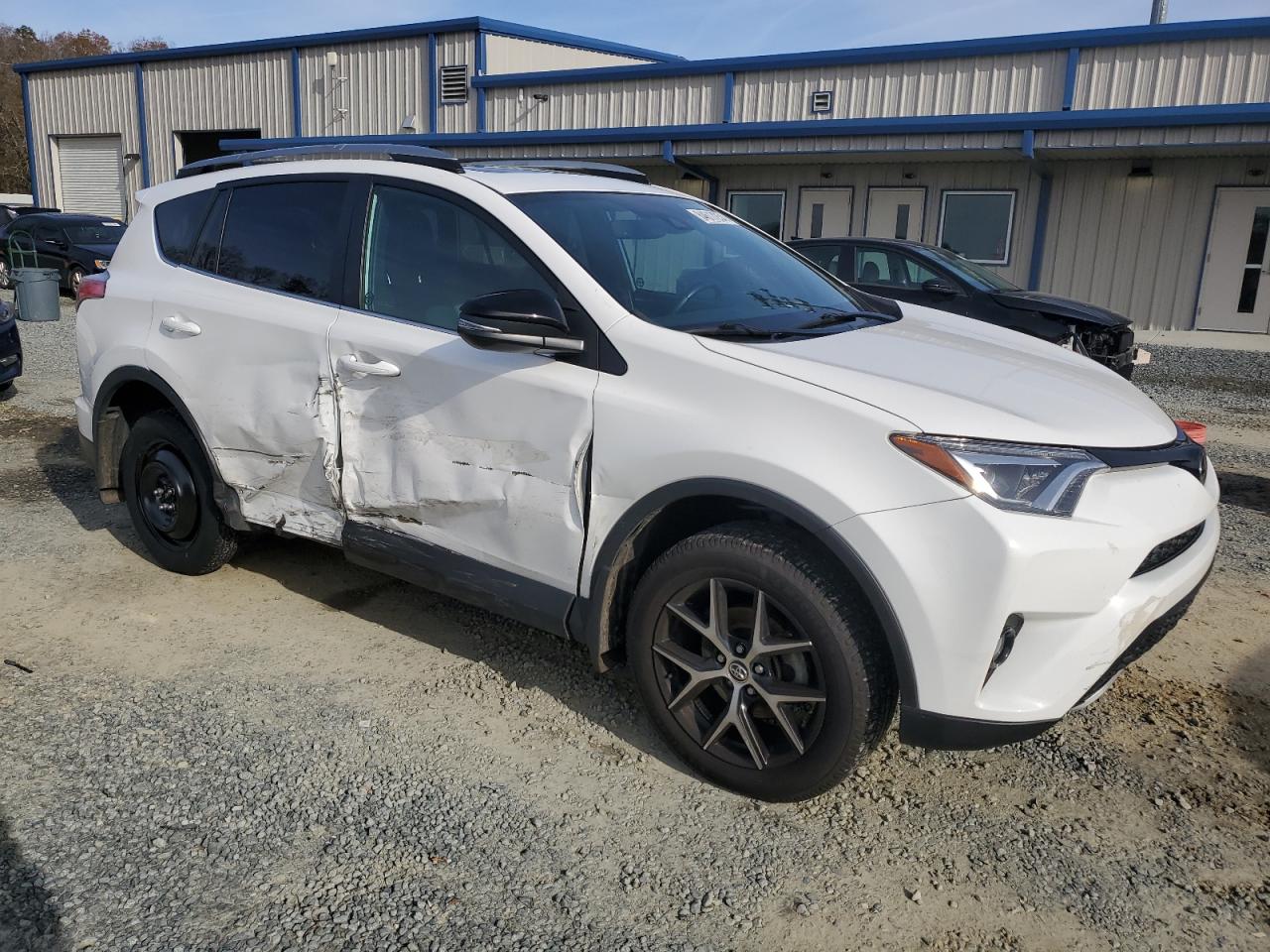 Lot #3025872515 2017 TOYOTA RAV4 SE