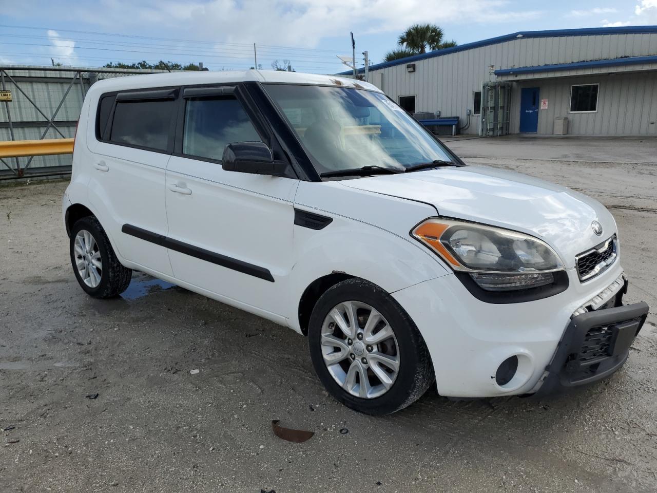 Lot #3044665234 2013 KIA SOUL +