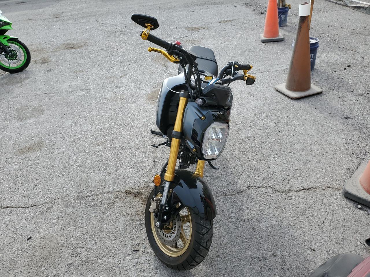 Lot #3041796426 2024 HONDA GROM 125