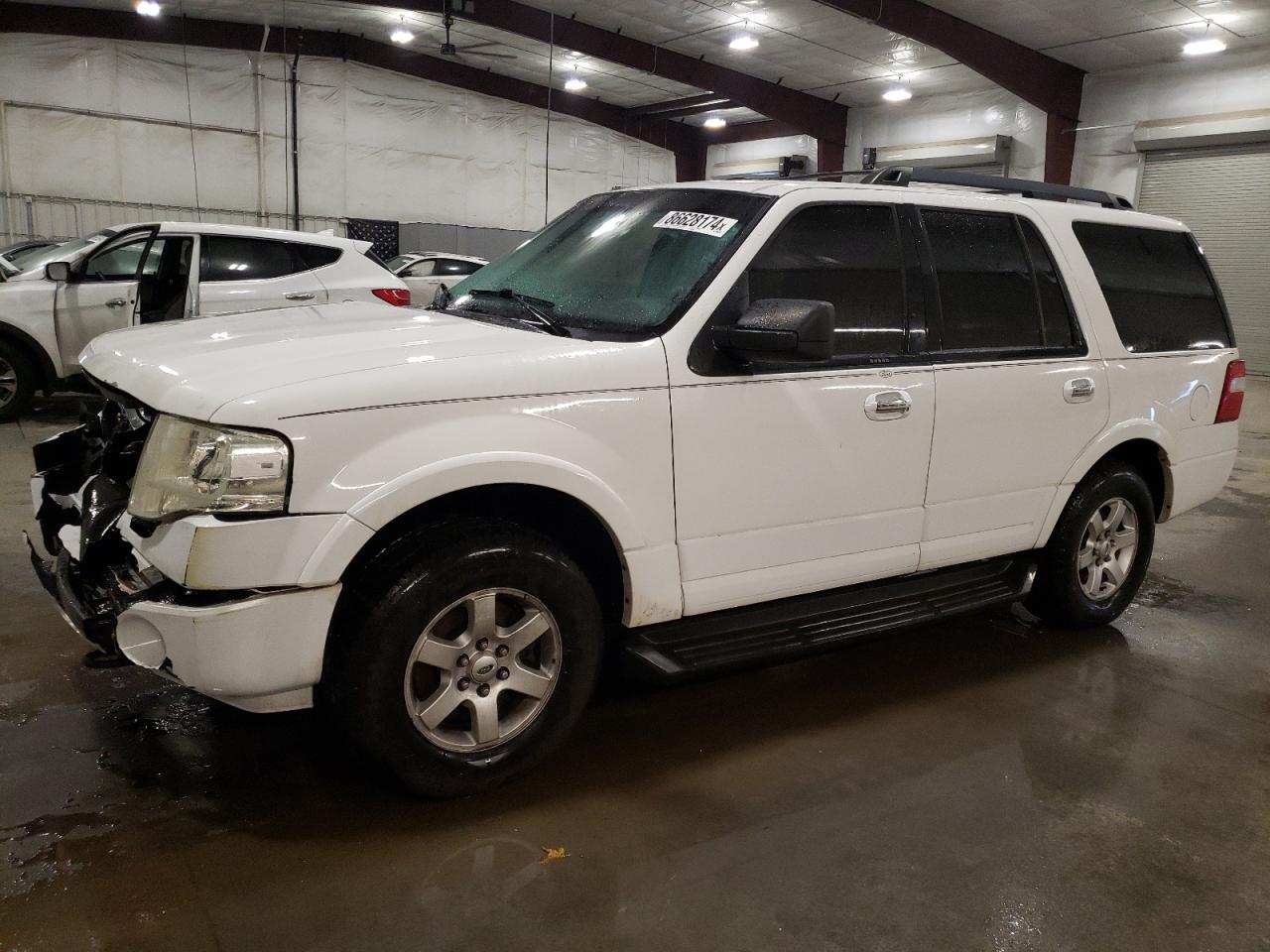  Salvage Ford Expedition