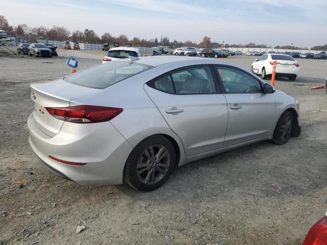 VIN 5NPD84LF6JH310594 2018 HYUNDAI ELANTRA no.3