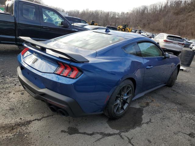 FORD MUSTANG DA 2024 blue  gas 1FA6P8R02R5502375 photo #4