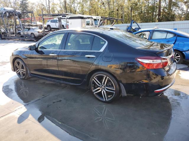 2017 HONDA ACCORD TOU - 1HGCR3F92HA043529