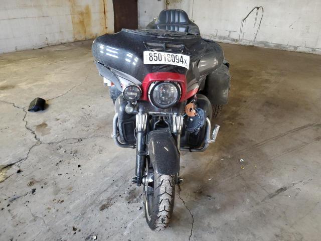 2020 HARLEY-DAVIDSON FLHTCUTGSE 1HD1TBH1XLB954928