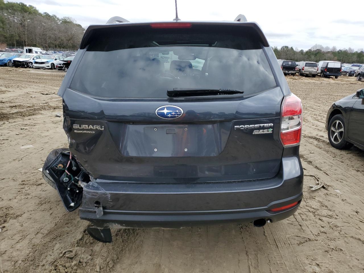 Lot #3033329803 2015 SUBARU FORESTER 2