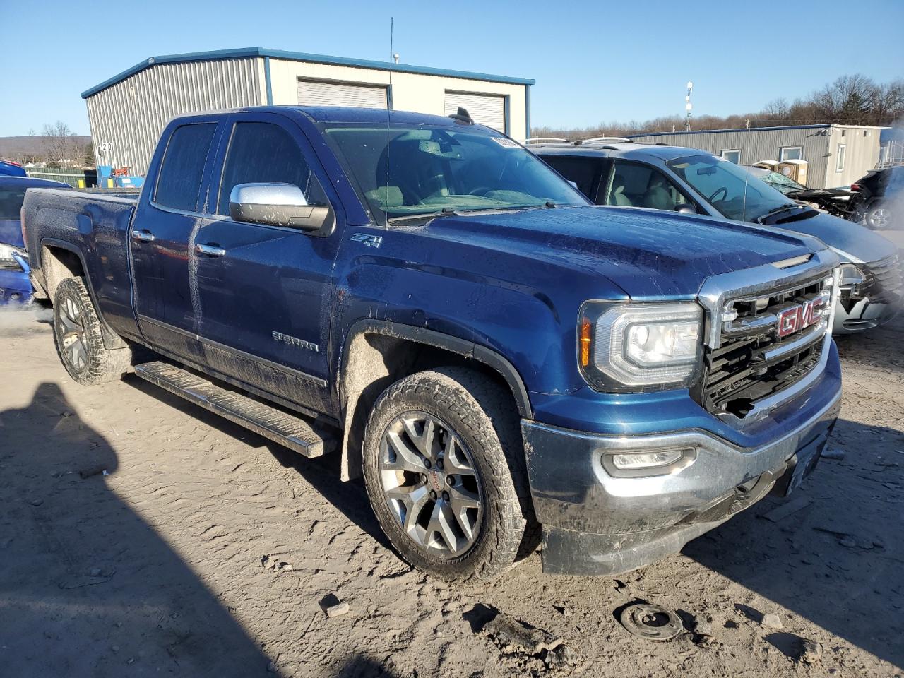 Lot #3038084204 2017 GMC SIERRA K15